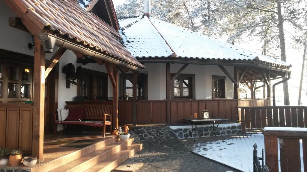 Penzion Martinov Dvor ジリナ エクステリア 写真